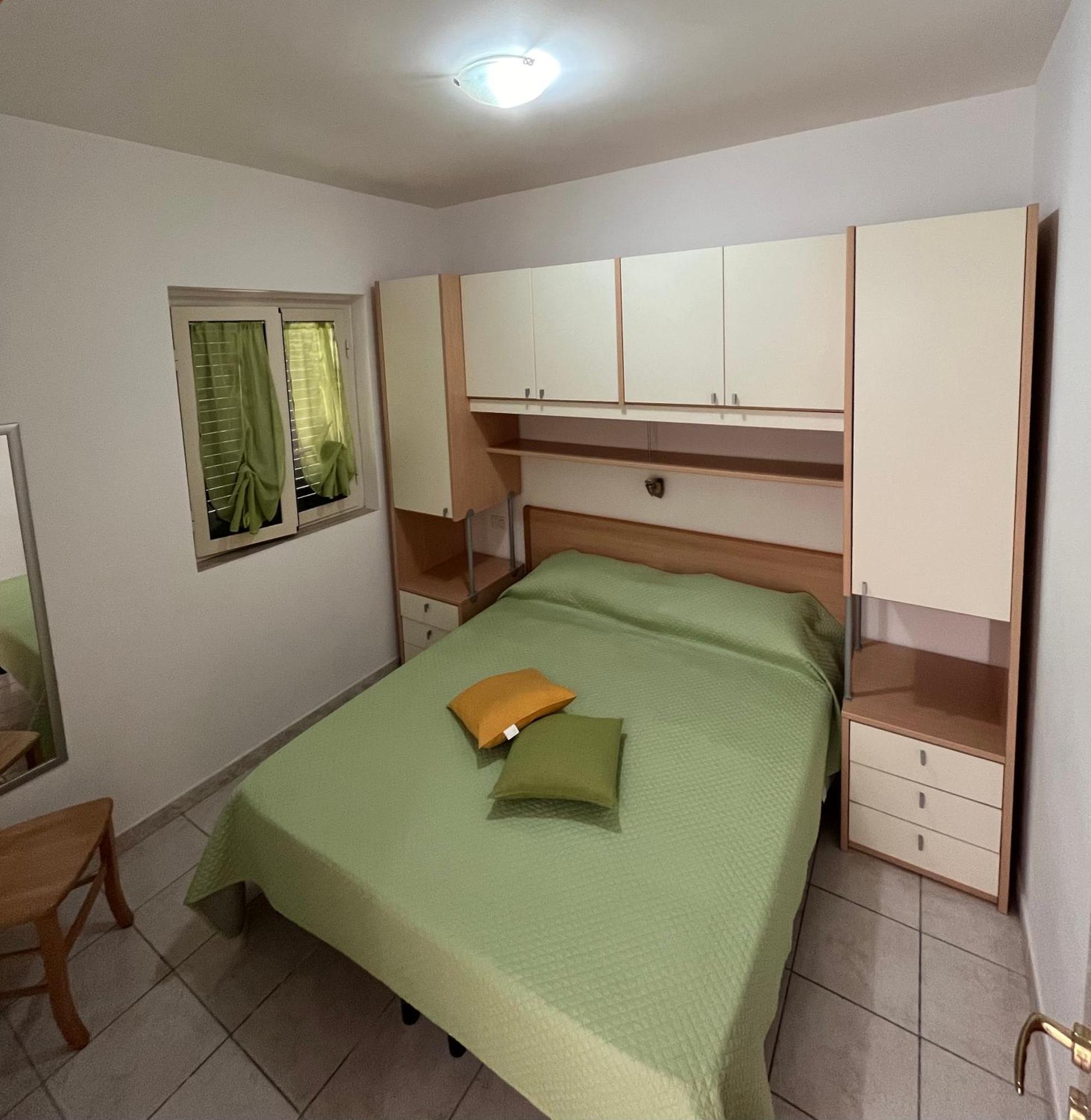 Villa Angela Case Vacanza В'єсте Екстер'єр фото